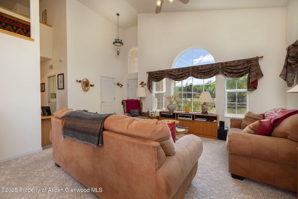 Interior, Living room, Pendant Lights