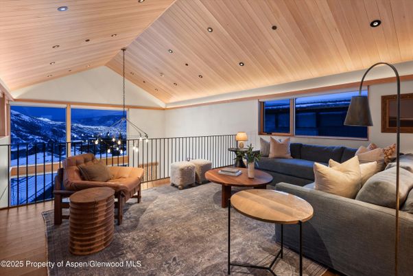 Interior, Living room, Recessed Lighting, Wooden Ceilings, Wood Texture Flooring
