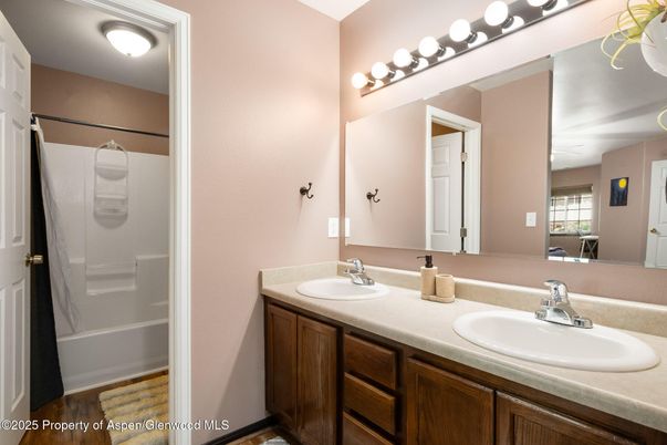Bathroom, Dual Sink Vanities, Interior, Wood Texture Flooring