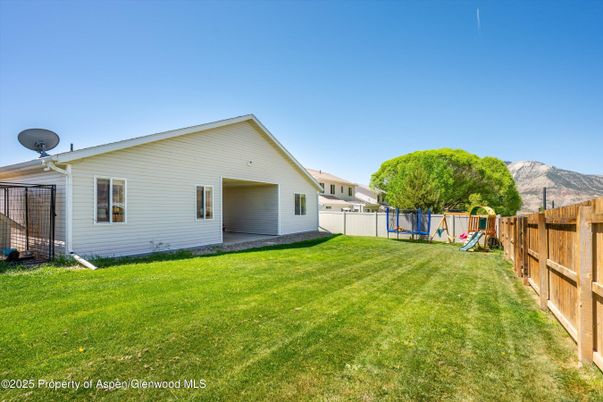 Backyard, Exterior, Playground