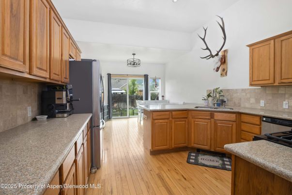 Interior, Kitchen, Wood Texture Flooring