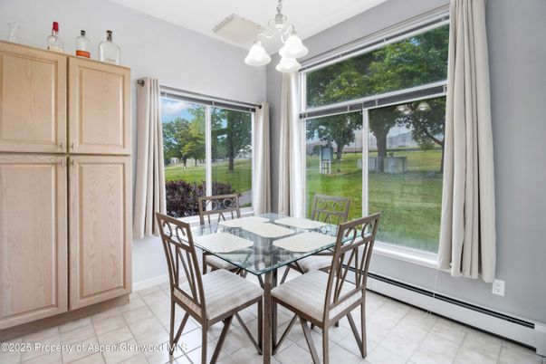 Dining room, Interior