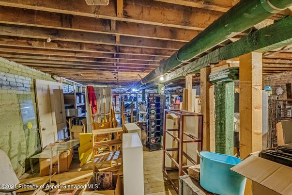 Interior, Wooden Beams