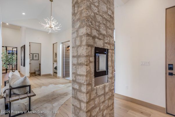 Interior, Pendant Lights, Recessed Lighting, Wood Texture Flooring
