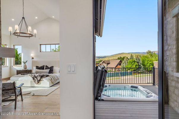 Bedroom, Chandelier, Hot Tub, Interior, Living room, Pool, Recessed Lighting, Wood Texture Flooring