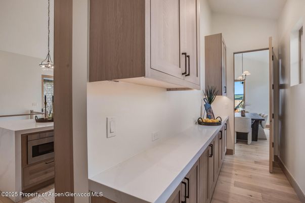 Interior, Kitchen, Pendant Lights, Wood Texture Flooring