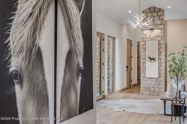 Interior, Pendant Lights, Recessed Lighting, Wood Texture Flooring