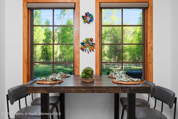 Dining room, Interior