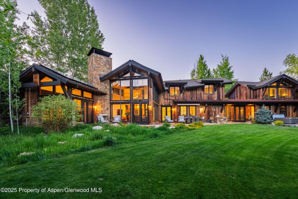 Backyard, Exterior, Facade, Log Home