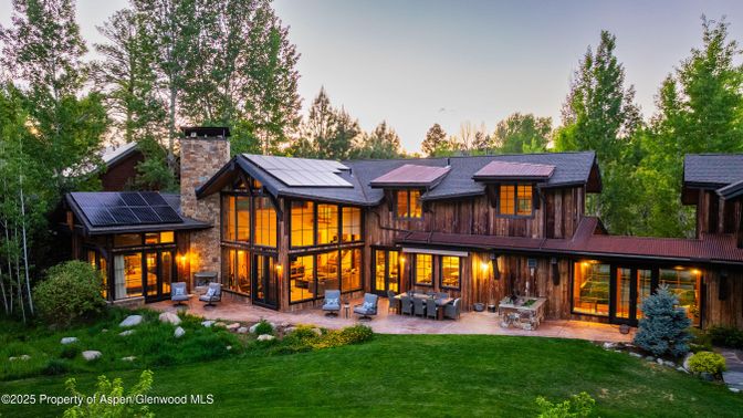 Backyard, Exterior, Solar Panels