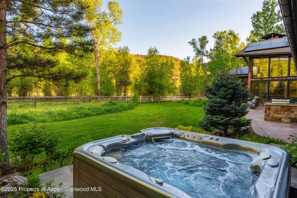 Backyard, Exterior, Hot Tub