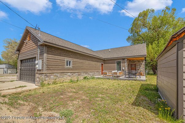 Backyard, Detached Garage, Exterior