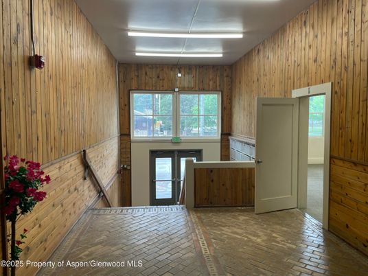 Interior, Wooden Walls