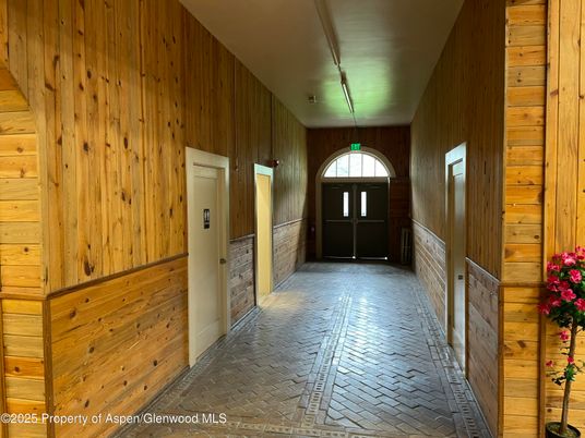 Interior, Wooden Walls