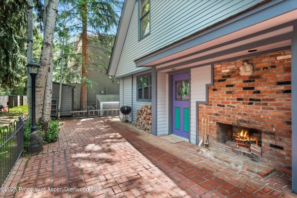 Exterior, Fireplace