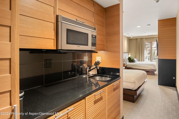 Bedroom, Interior, Kitchen, Recessed Lighting