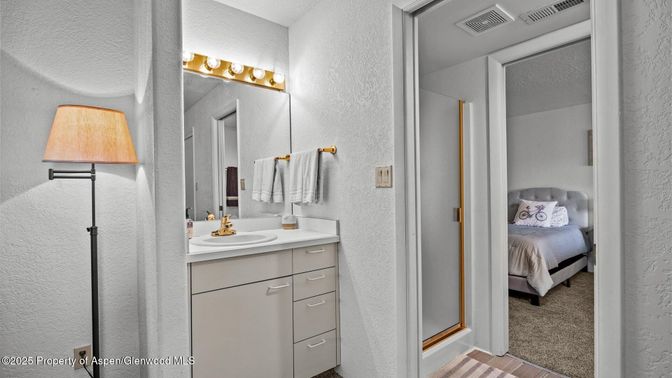 Bathroom, Bedroom, Interior