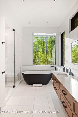 Bathroom, Dual Sink Vanities, Free Standing Baths, Glass Shower, Interior, Recessed Lighting