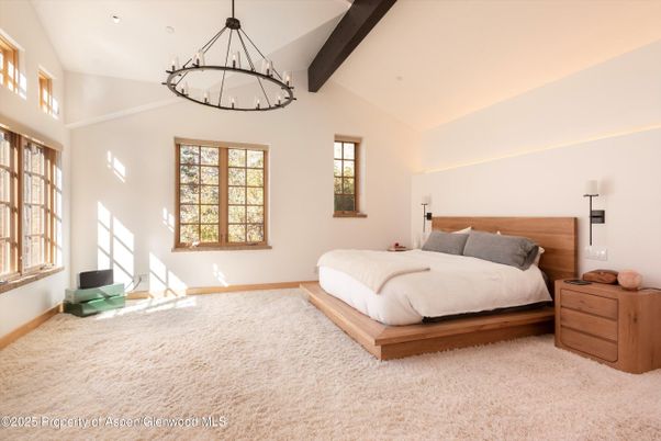 Bedroom, Interior, Pendant Lights, Recessed Lighting, Wooden Beams