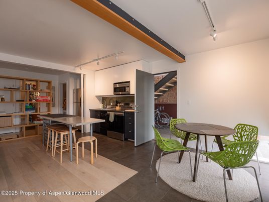 Dining room, Interior, Kitchen, Stainless Steel Appliances, Wood Texture Flooring