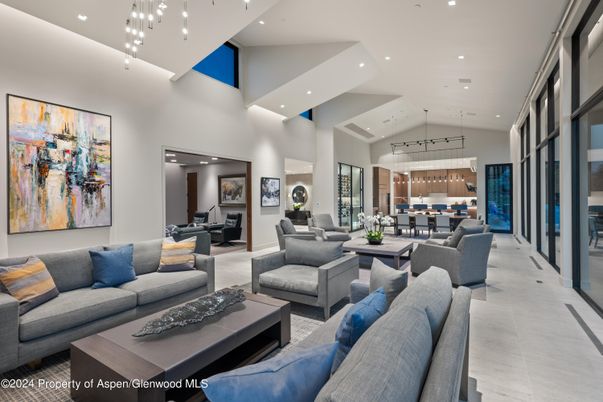 Dining room, Interior, Living room, Pendant Lights, Recessed Lighting