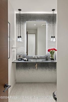 Interior, Pendant Lights, Recessed Lighting