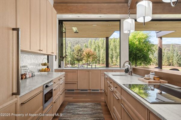 Interior, Kitchen, Pendant Lights, Wood Texture Flooring