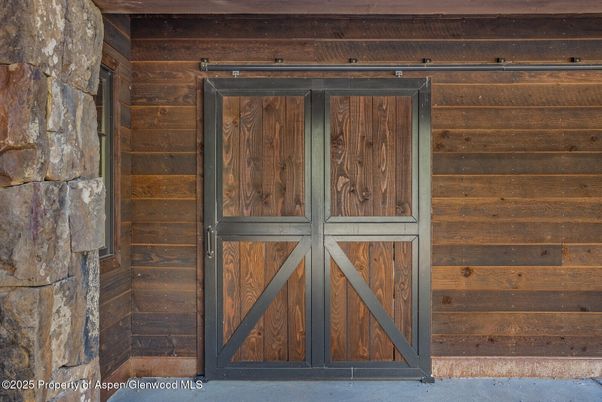 Interior, Wooden Walls
