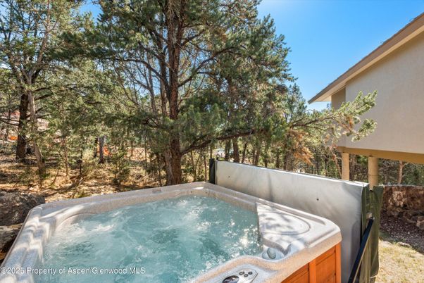 Exterior, Hot Tub