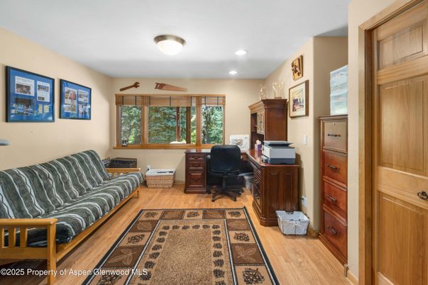 Home Office, Interior, Recessed Lighting, Wood Texture Flooring