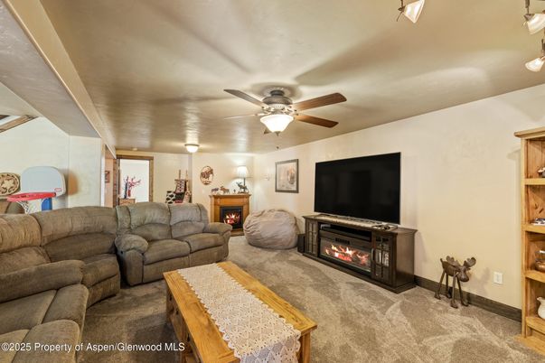 Fireplace, Interior, Living room