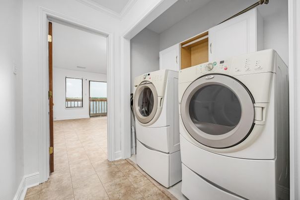 Interior, Utility Closets, Washer