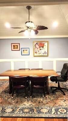 Dining room, Interior, Recessed Lighting, Wood Texture Flooring