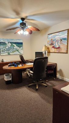 Home Office, Interior