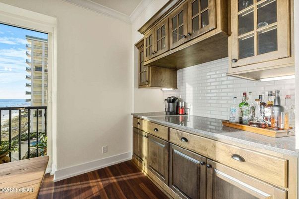 Interior, Kitchen, Water, Wood Texture Flooring
