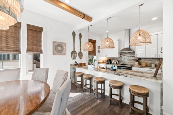 Dining room, Interior, Kitchen, Pendant Lights, Recessed Lighting, Stainless Steel Appliances, Wood Texture Flooring