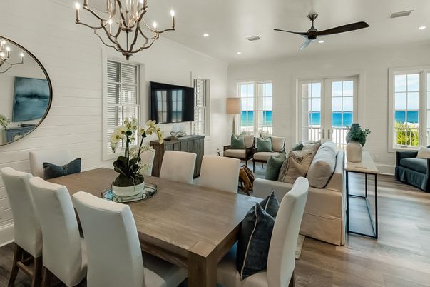 Chandelier, Dining room, Interior, Living room, Recessed Lighting, Water, Wood Texture Flooring