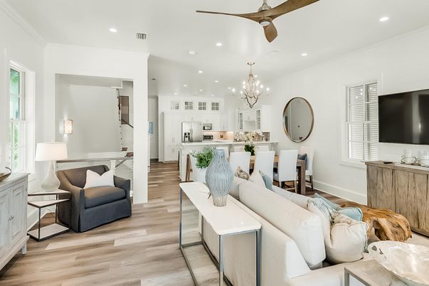 Chandelier, Dining room, Interior, Kitchen, Living room, Recessed Lighting, Wood Texture Flooring