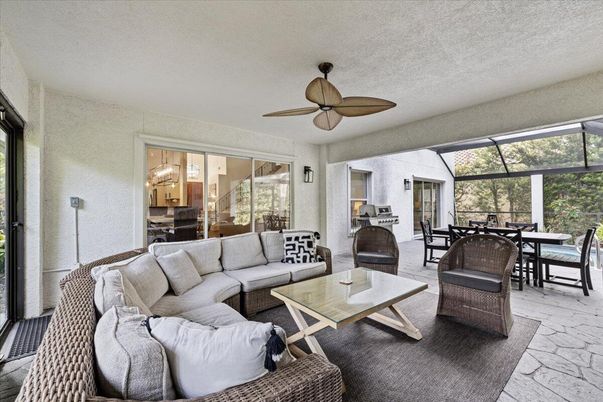 Dining room, Interior, Living room, Pendant Lights, Sun Room