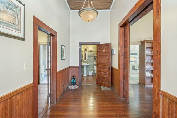 Interior, Pendant Lights, Wooden Ceilings, Wood Texture Flooring