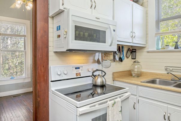 Interior, Kitchen, Wood Texture Flooring