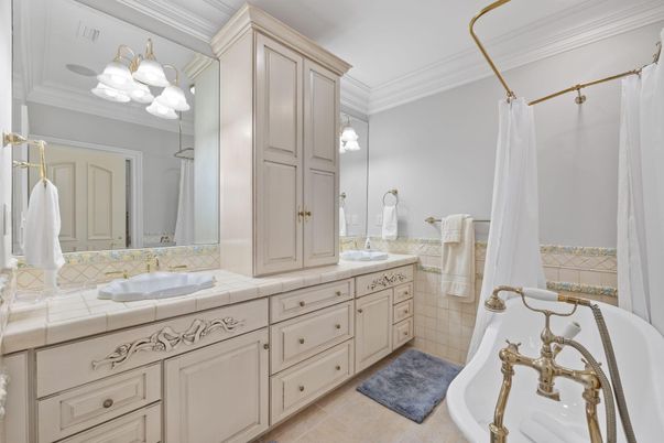 Bathroom, Dual Sink Vanities, Interior, Tile Countertops