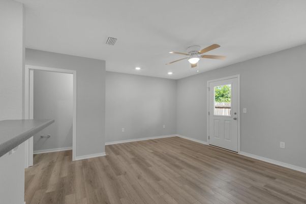 Empty room, Interior, Recessed Lighting, Wood Texture Flooring