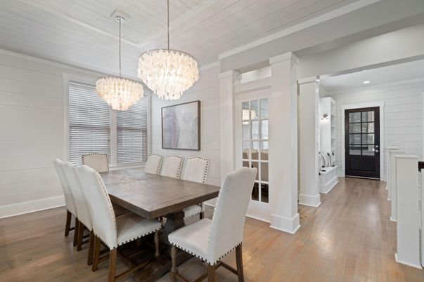 Chandelier, Dining room, Interior, Recessed Lighting, Wood Texture Flooring