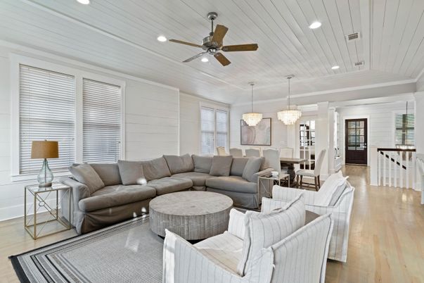Chandelier, Dining room, Interior, Living room, Recessed Lighting, Wood Texture Flooring