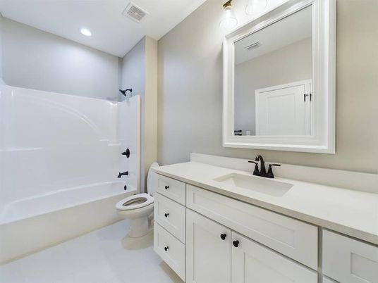 Bathroom, Interior, Recessed Lighting