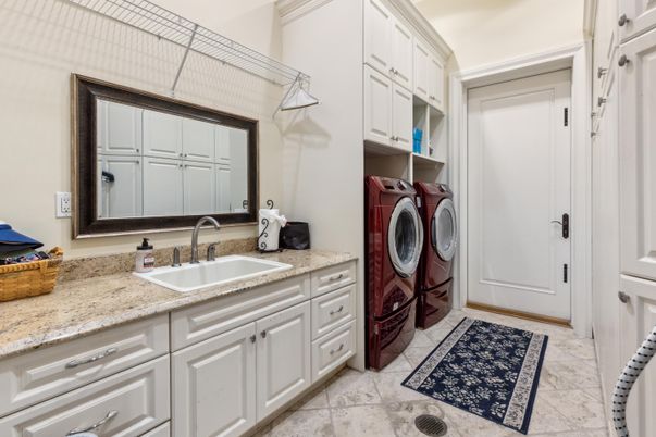Interior, Washer