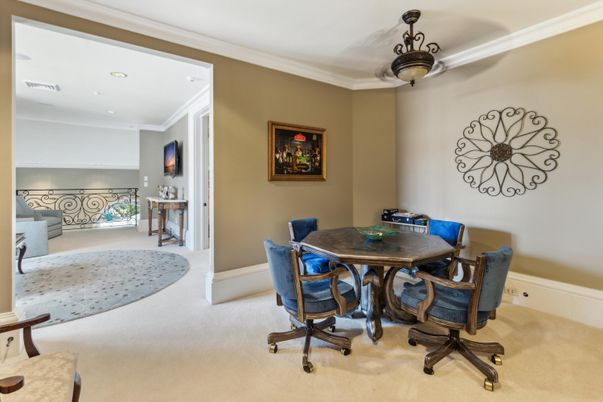 Dining room, Interior, Recessed Lighting