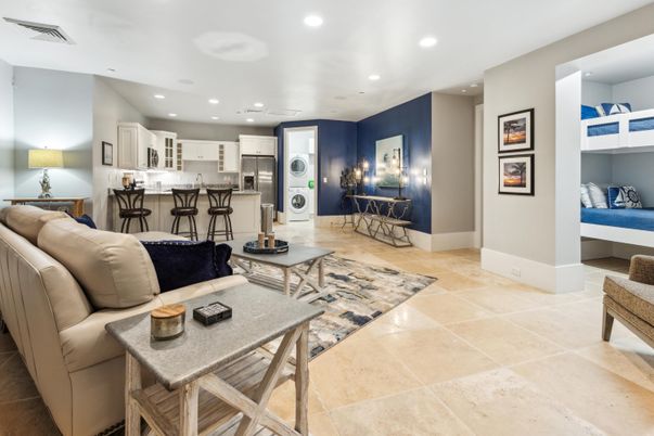 Interior, Kitchen, Living room, Recessed Lighting, Stainless Steel Appliances