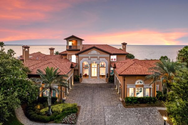 Exterior, Water